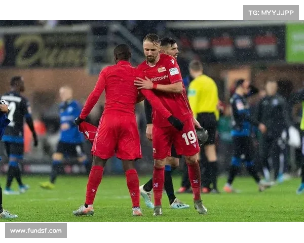 能否延续佳绩 多特近10场8胜2平保持不败状态火热 能否延续佳绩 多特近10场8胜2平保持不败状态火热